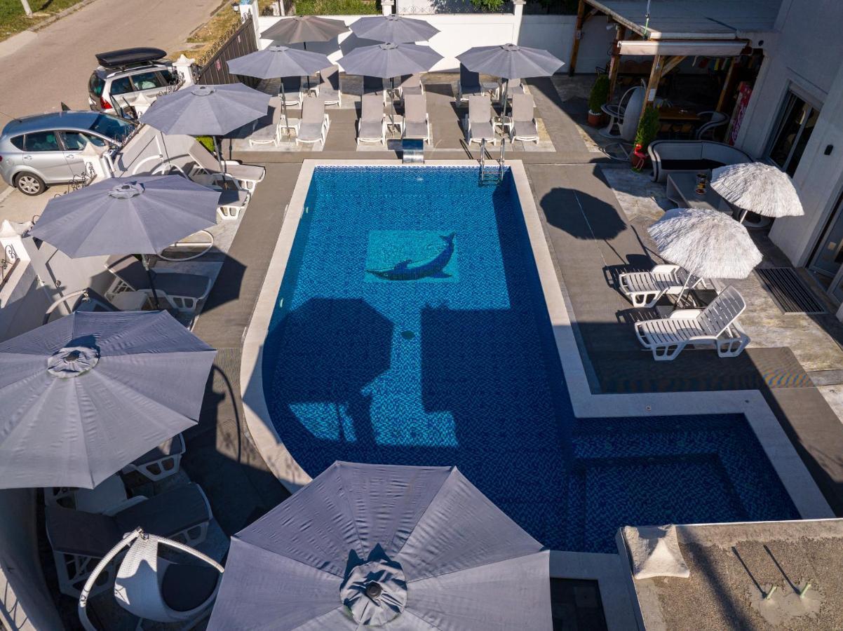 Delfin Apartmani Sutomore Exterior foto