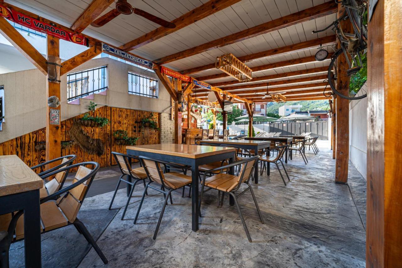 Delfin Apartmani Sutomore Exterior foto